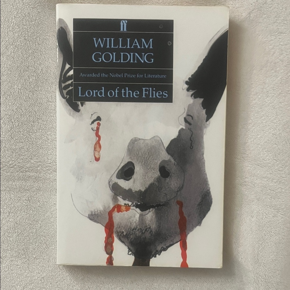 William Golding Lord of the Flies — Illustrated Paperback in Black, White & Red